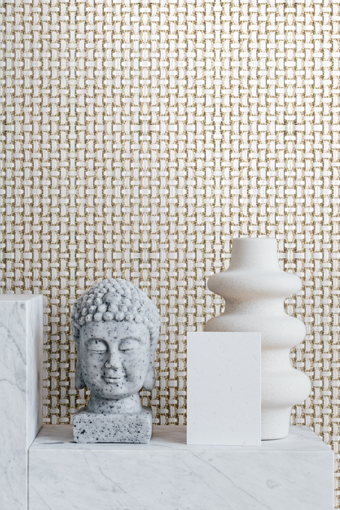 Las tunas porch white lifestyle