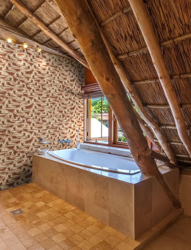 Brown outriggers lifestyle